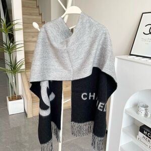 CHANEL cashmere scarf